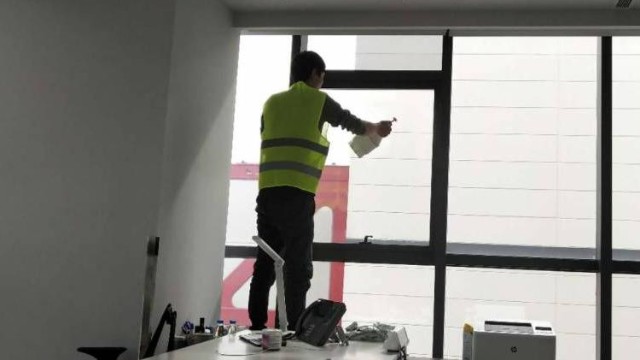玻璃貼膜對建筑的作用都有哪些？